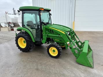 Main image John Deere 3033R